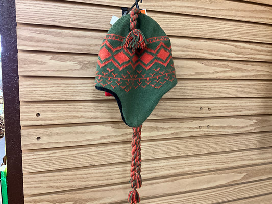 GRAND SIERRA-PERUVIAN HELMET BEANIE W/TASSELS-461