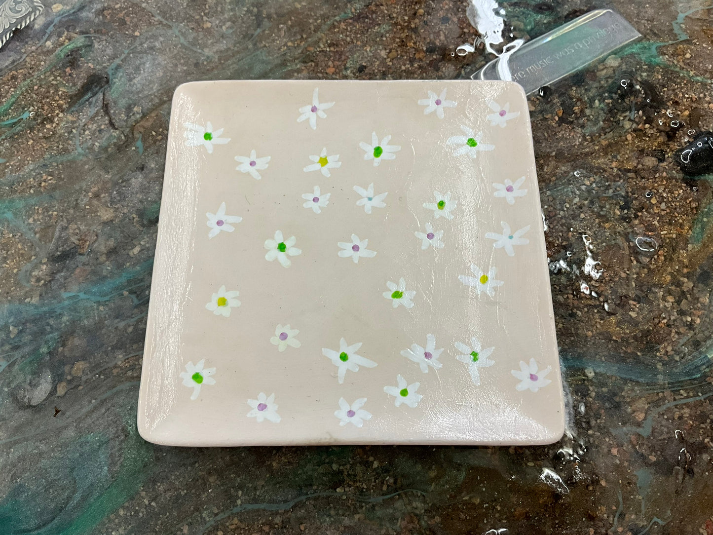 KB Painted Plate - Floral - KB-024