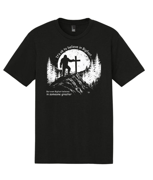 SWIFTWEAR - GRAPHIC TEE SS - "ITS OKAY TO BELIEVE IN BIGFOOT" - SW-BELINBIGFOOT-